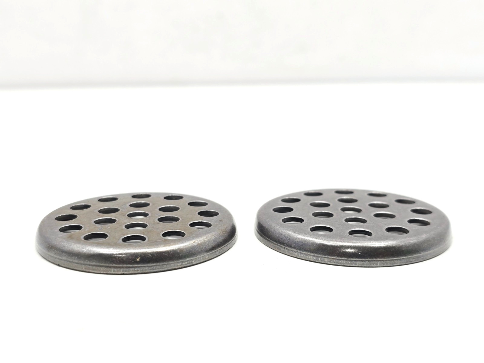 DETROIT 5103943 STRAINER LOT OF 2