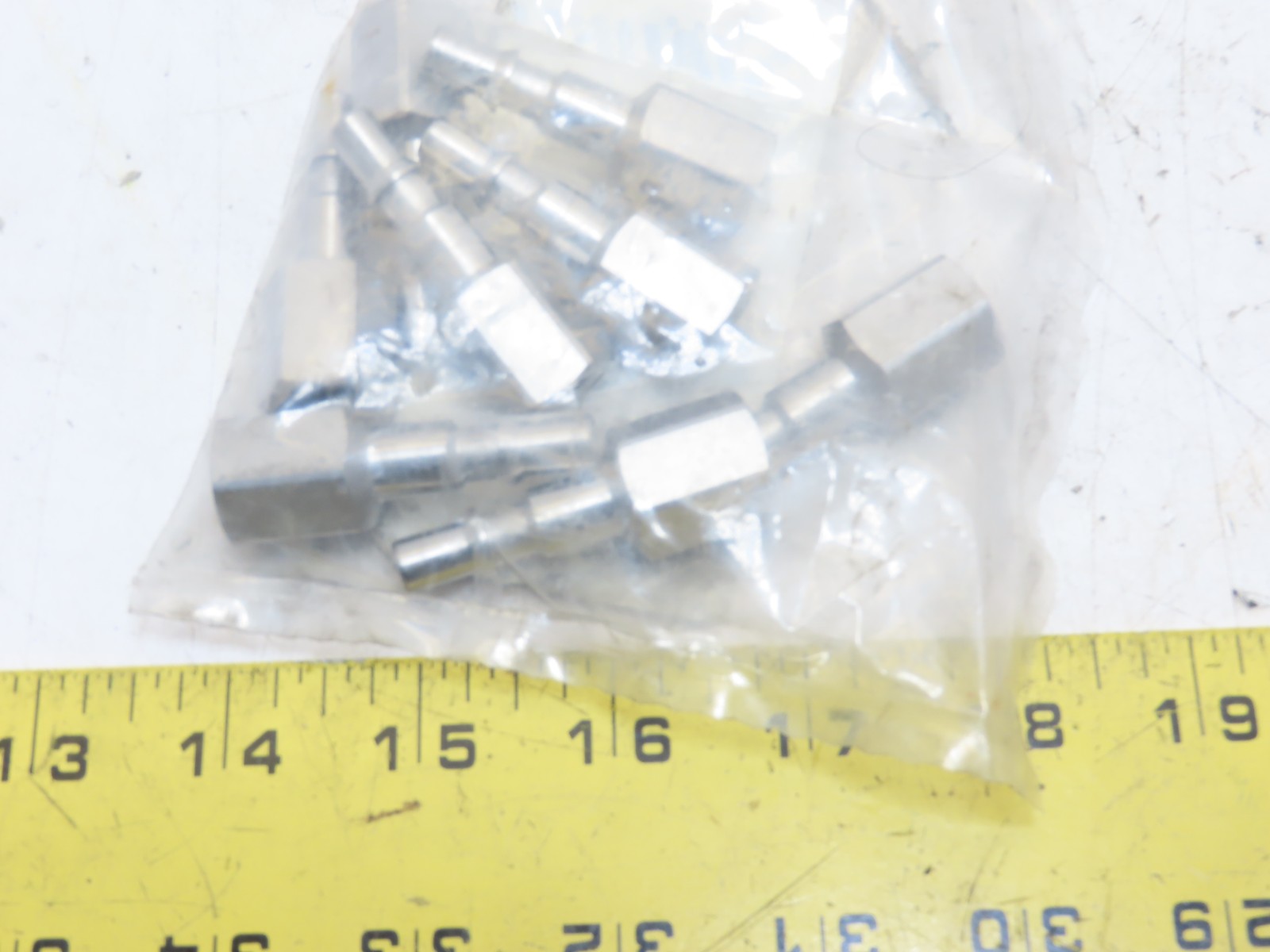New Genuine Staubli RBE06.6201 Quick Release Connect Plug Coupling Fitting 1pc
