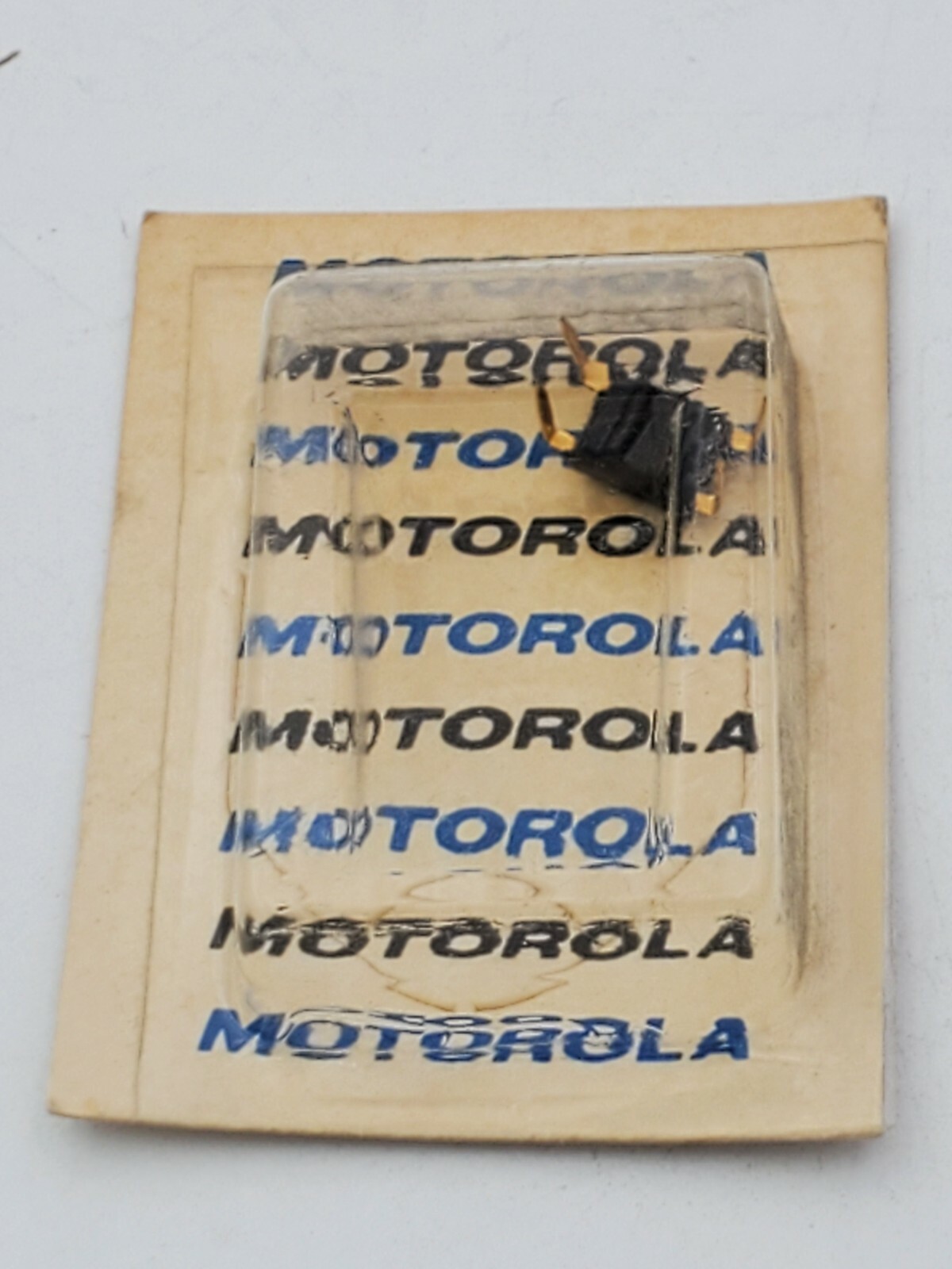 MOTOROLA MFC4000 1/4 Watt Audio Amplifier New Old Stock Vintage Case 629