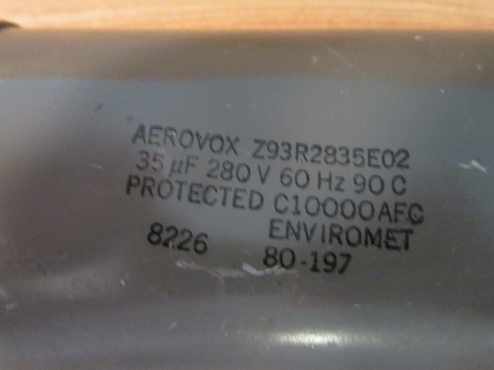 Aerovox Z93R2835E02 Capacitor