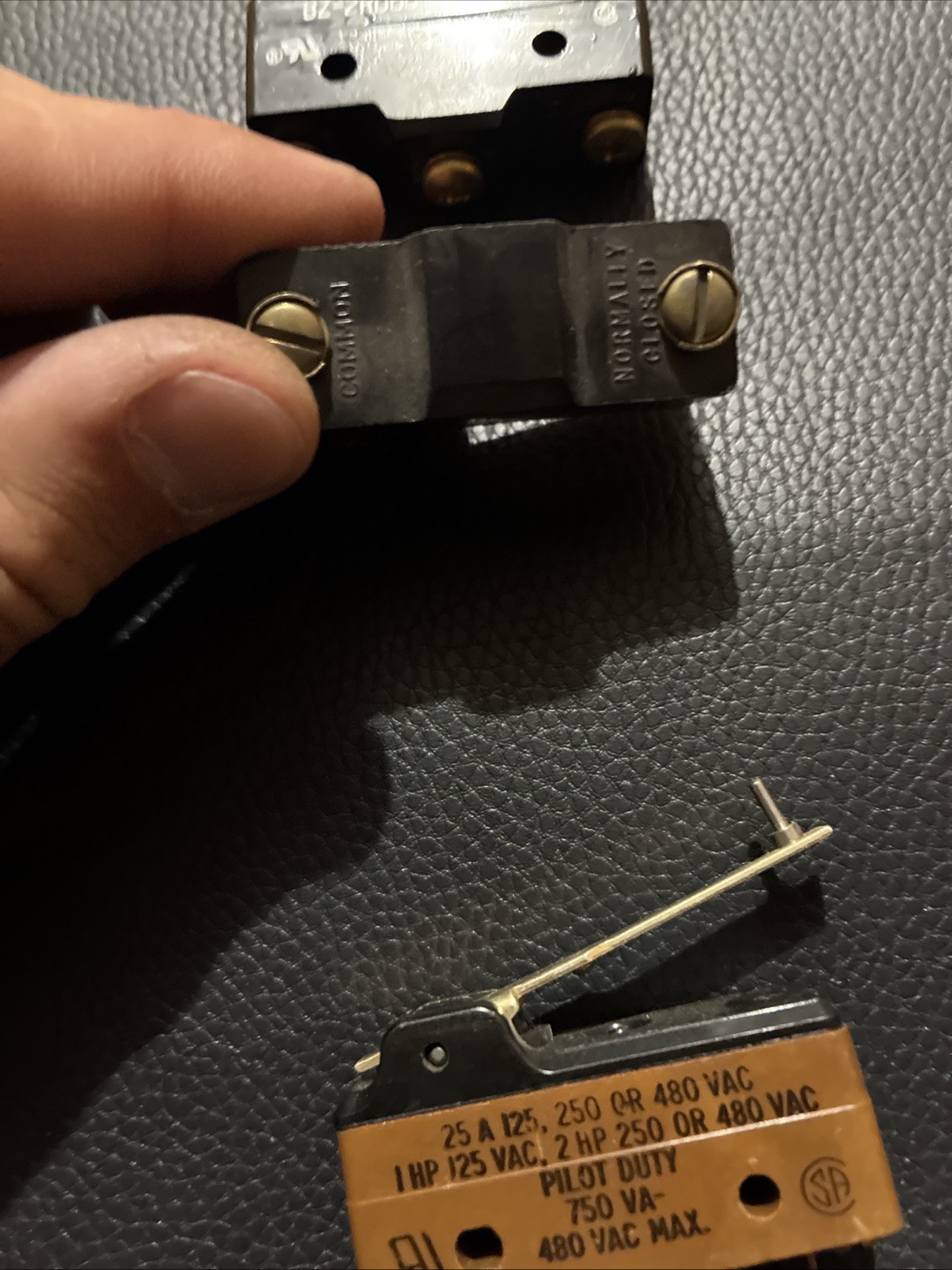 (QTY:3) Honeywell Microswitches (WE-IRV41-D6, WZ-2RDS-A2, BZ-2RD55-T4-J)
