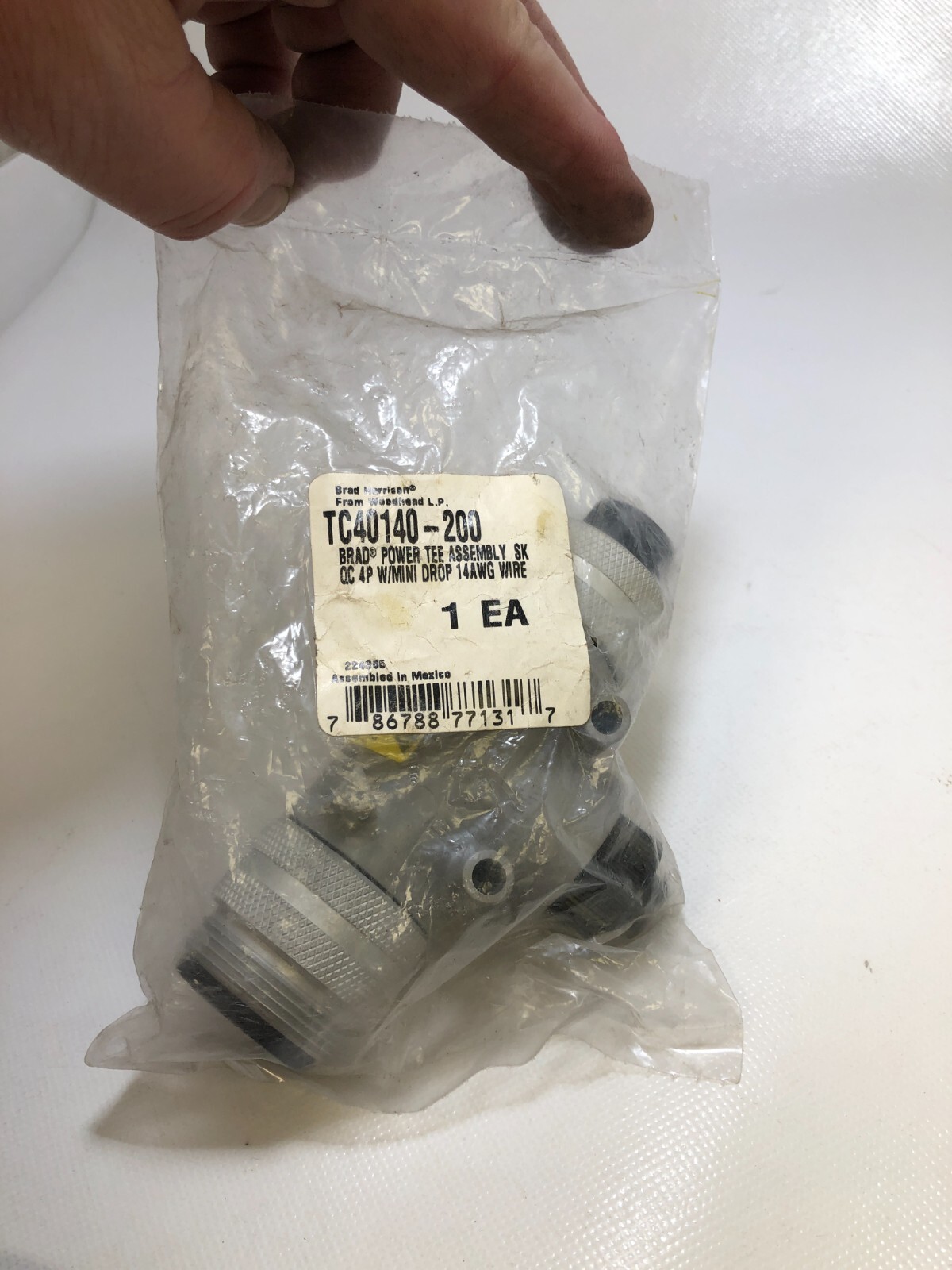 BradPower TC40140-200 Woodhead Quick Change Power Tee Connector w/mini drop NIB