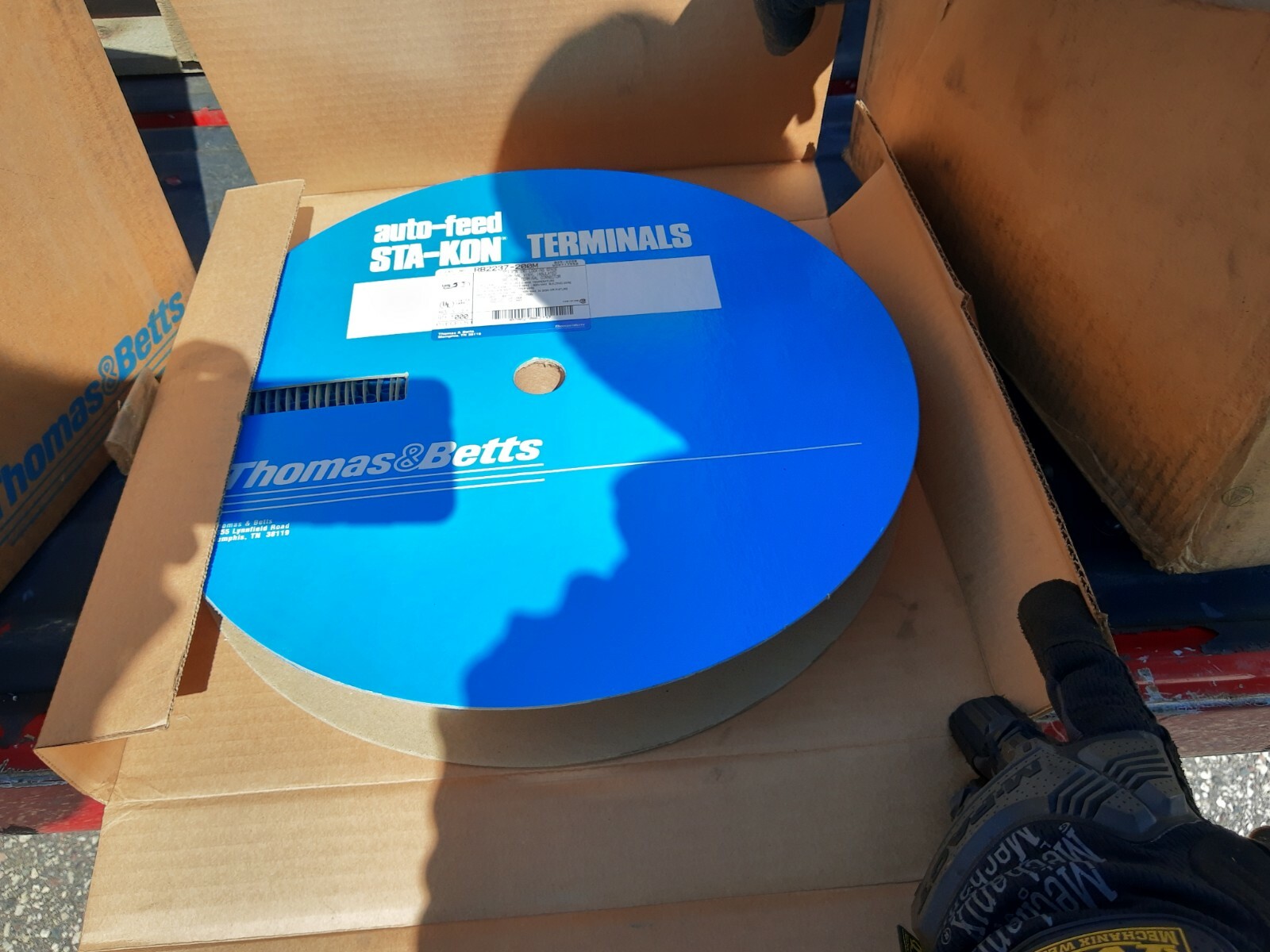 NEW Case of 1000 Sta-Kon Locking Spade Terminal Connector Pressure # RB2237-200M