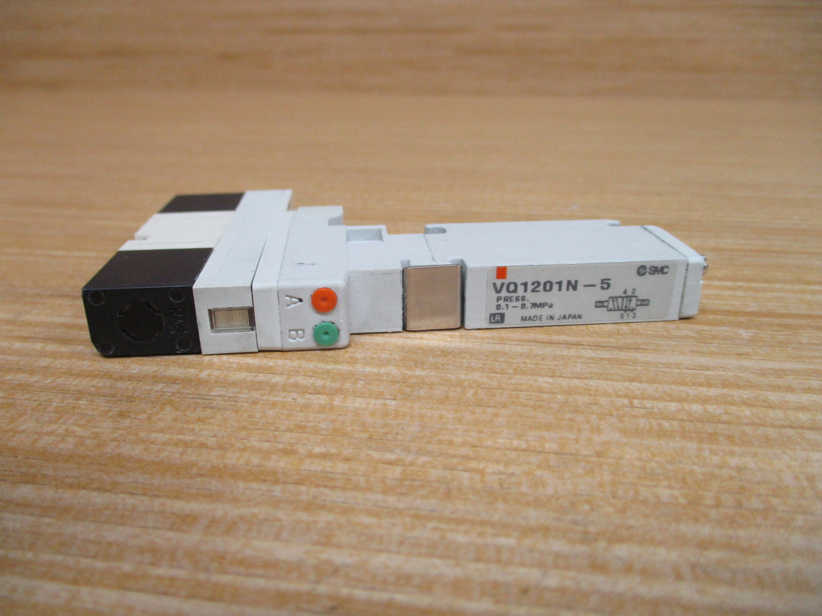 SMC VQ1201N-5 Solenoid Valve VQ1201N5