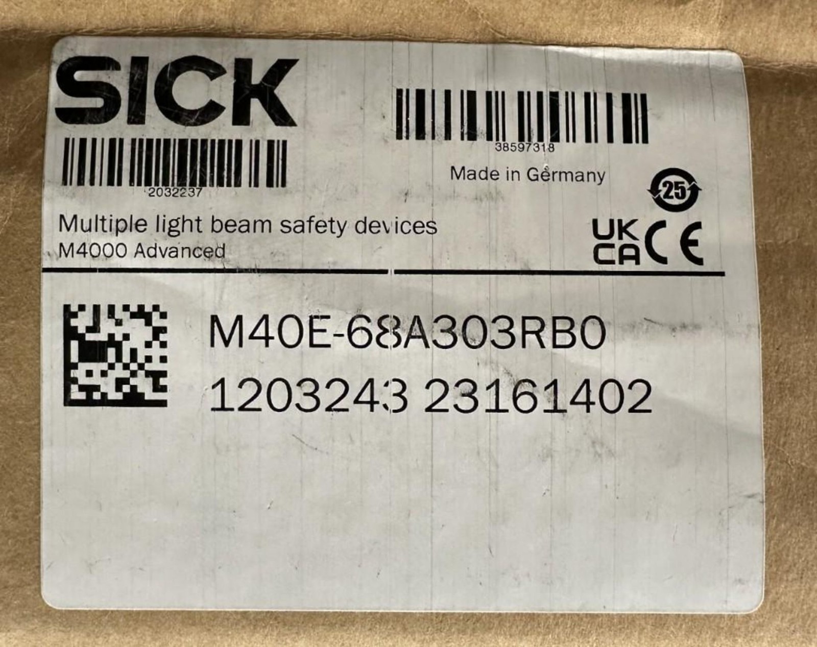 SICK Safety light curtains: M4000 Advanced Curtain M40E-68A303RB0