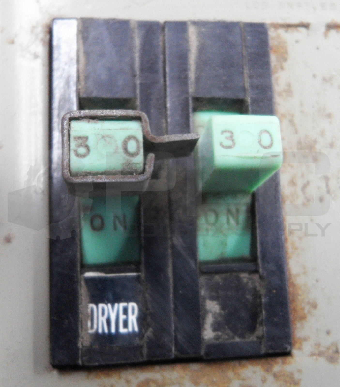 NEW ZINSCO MLSB LOAD CENTER CIRCUIT BREAKER BOX 20-240VAC 50A, (2) 30AMP