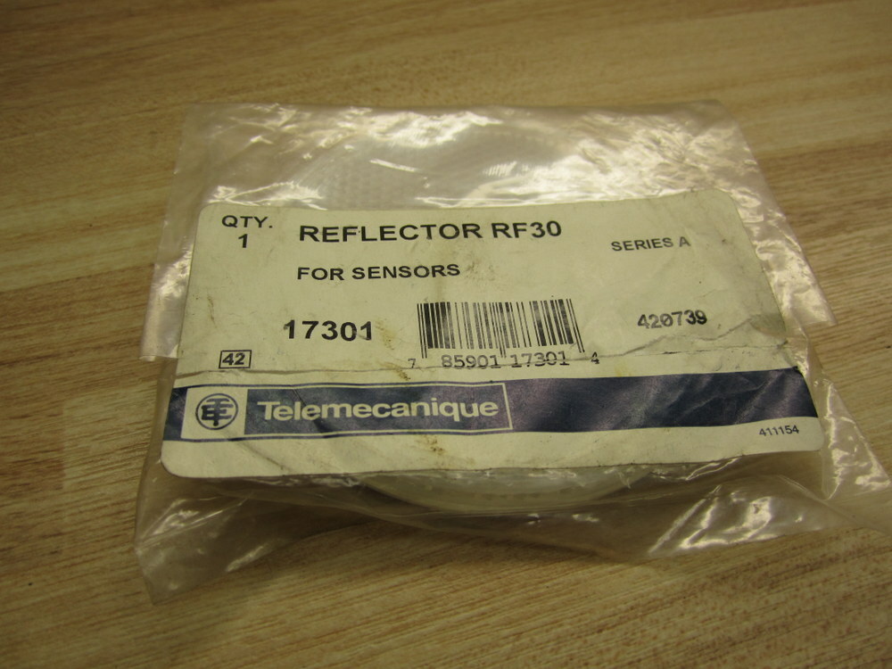 Telemecanique RF30 Reflector 17301 (Pack of 2)