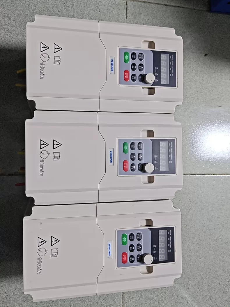 1P Shenzhen Xichuan ZHB520-7G/011P-4 VFD 7.5/11KW 380V AD