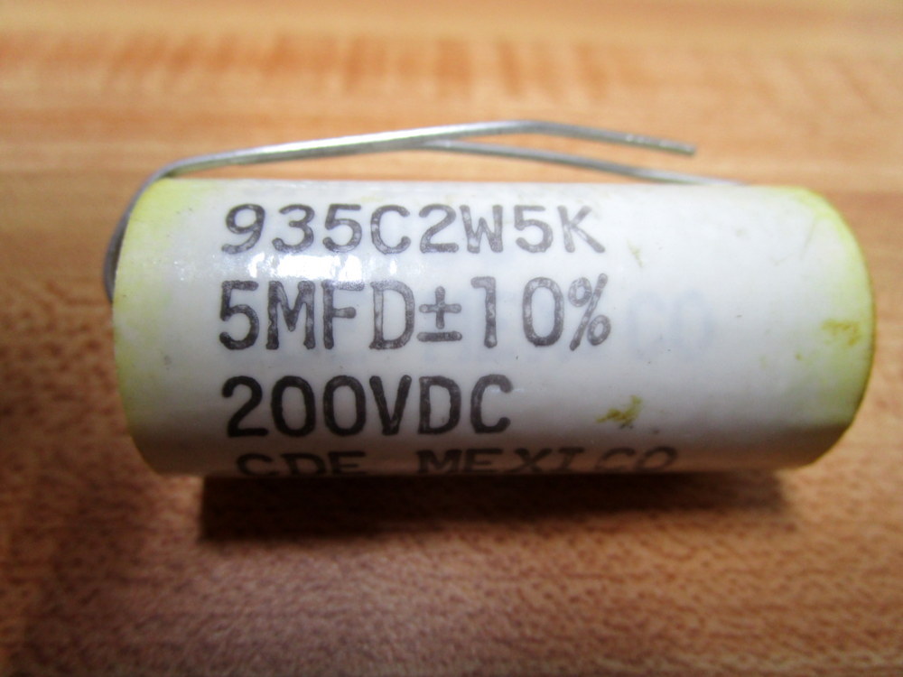 Cornell Dubilier 935C2W5K Capacitor 5MFD 200VDC (Pack of 4)