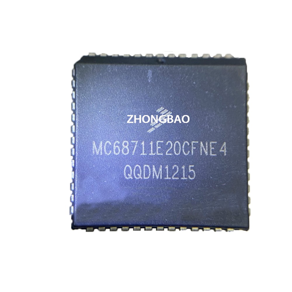 1PCS MC68711E20CFNE4 PLCC MC68711 PLCC52
