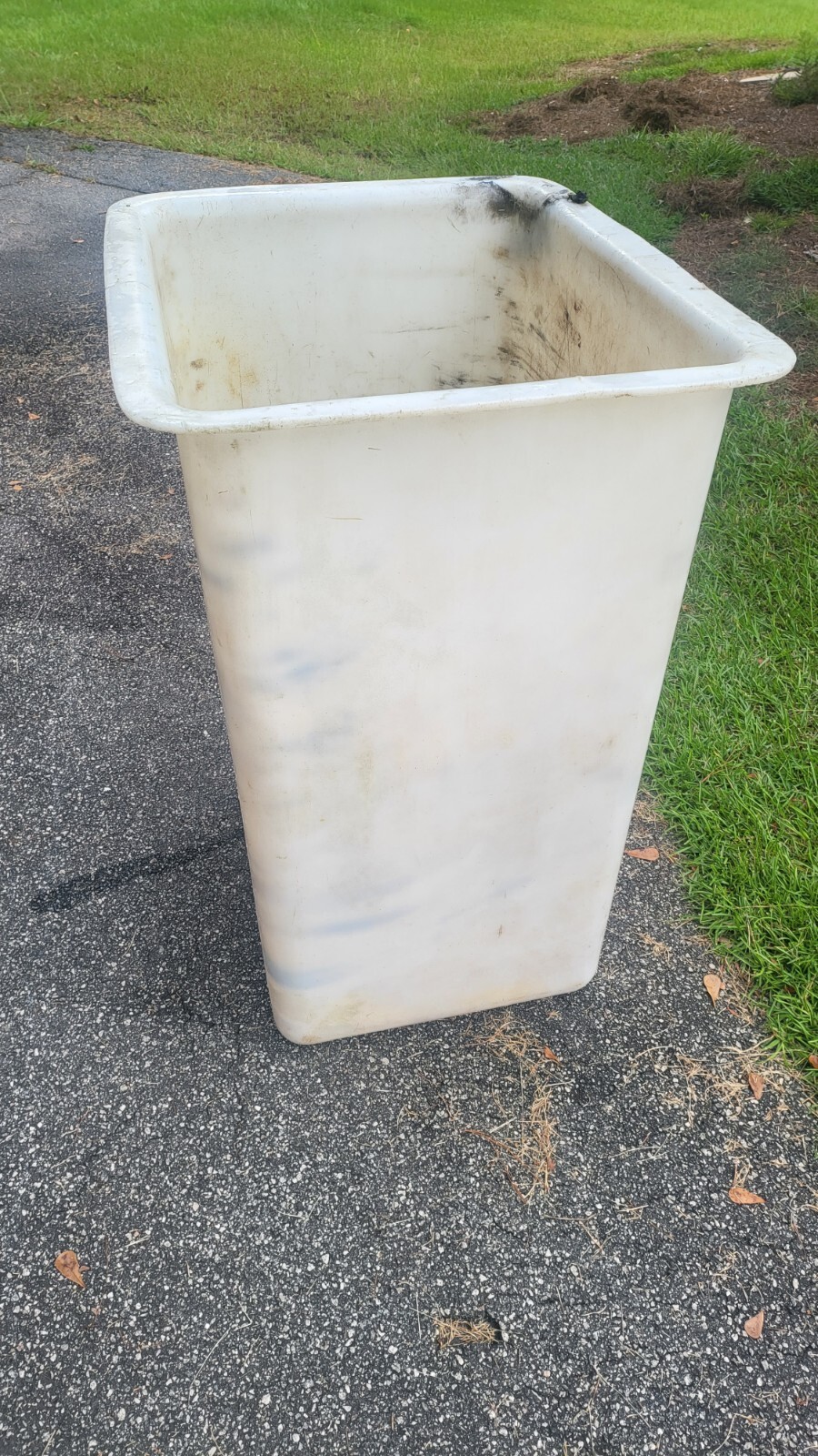 Aerial Boom Truck – One Person Lift – Used Utility Bucket Liner