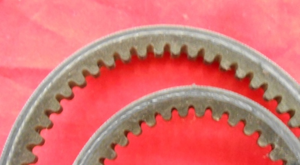 GATES SUPER HC V-BELT, 3VX710, 71″ CIRC. OIL & HEAT RESISTANT