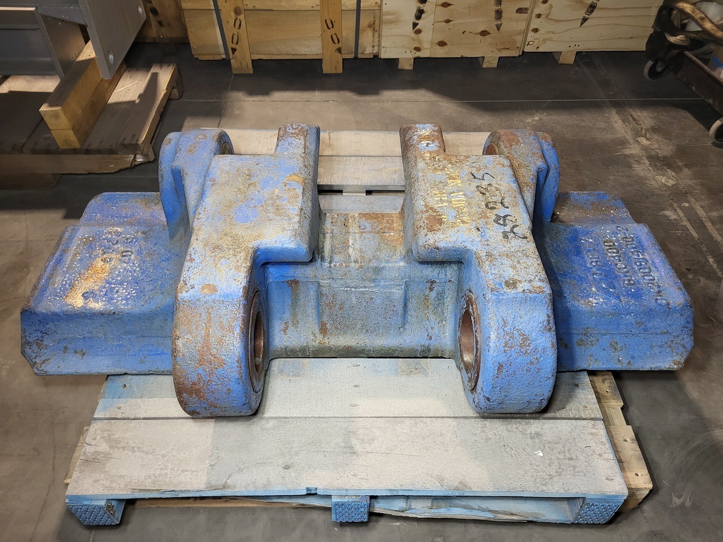 BRADKEN DK200S 400-2 Crawler Shoes – Heavy Machinery