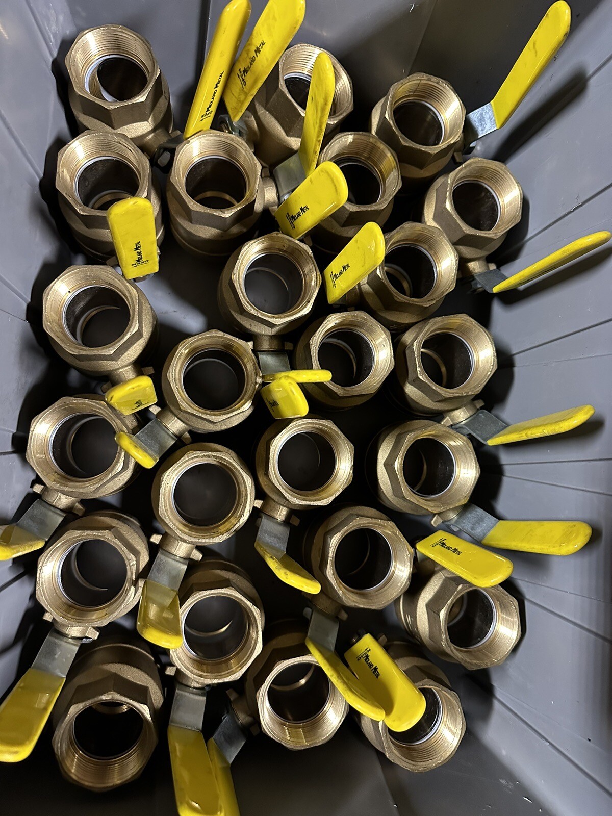 *LOT OF 25* – NEW – Midland Metal Brass Ball Valve 1 1/2” 600 WOG w/ Handle