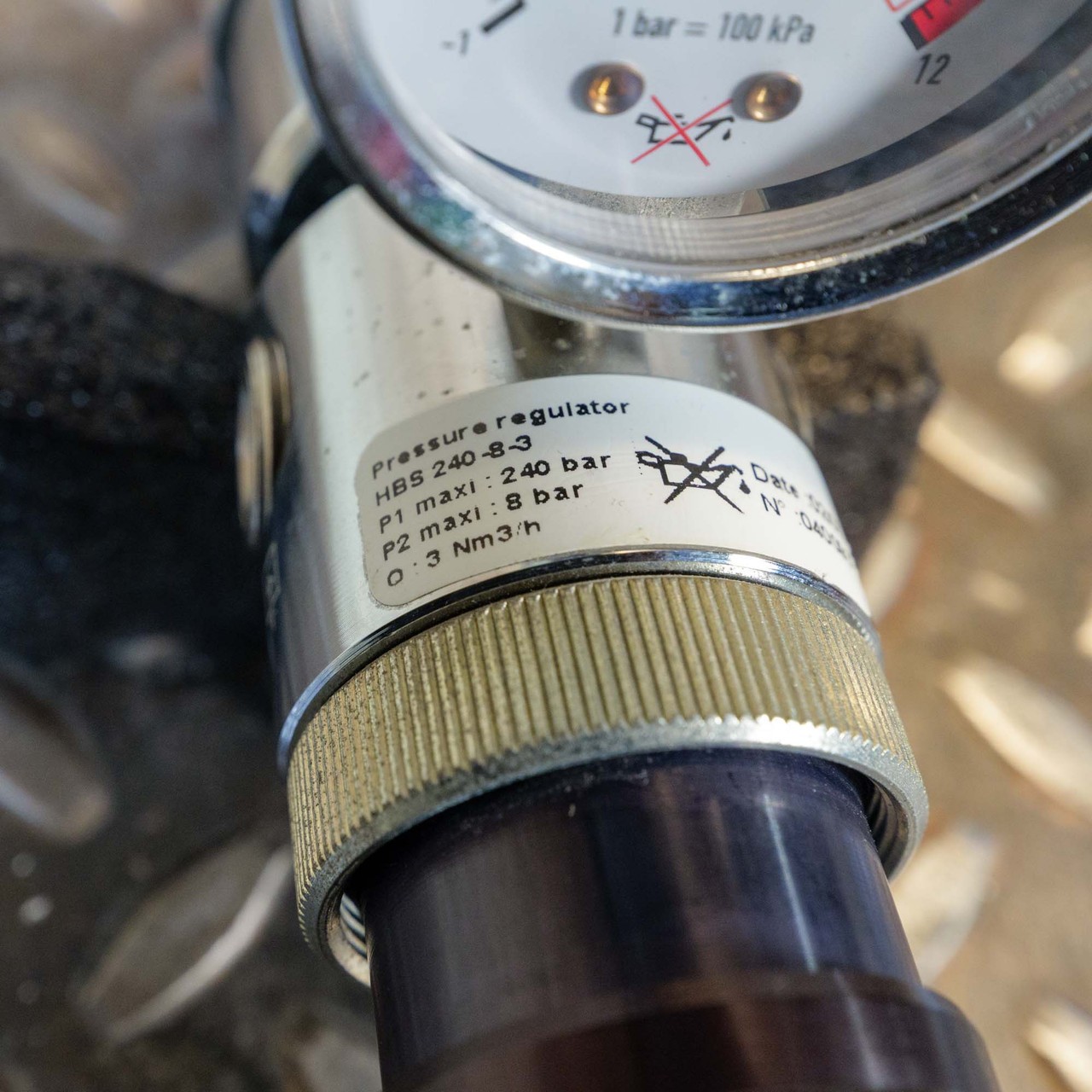 Air Liquide HBS 240-8-3 Dual Stage Pressure Regulator, Used