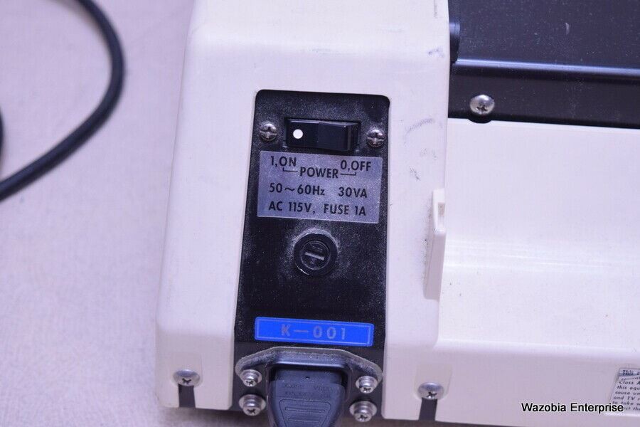 SHIMADZU MODEL C-R3A CHROMATOPAC CHROMOTOGRAPHY DATA PROCESSOR