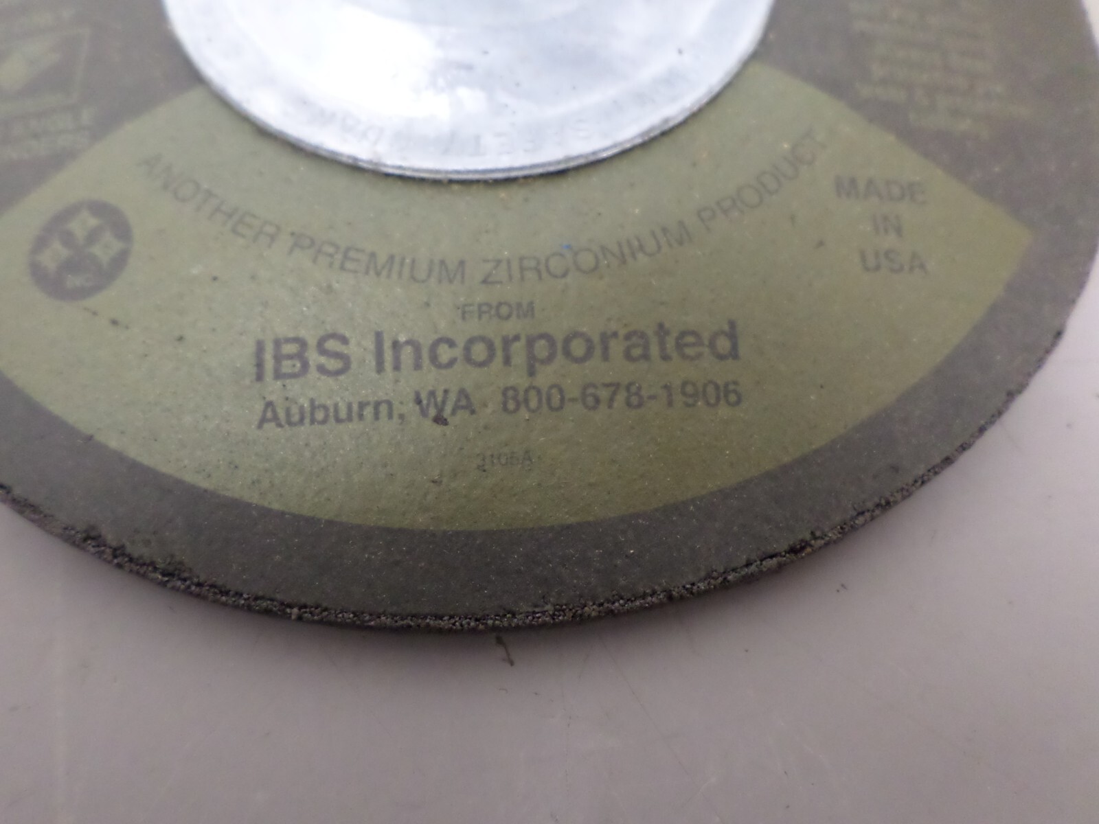 IBS Incorporated Hi-Alloy 7″ X 1/4″ x 5/8-11 Threaded Hub Grinding Disc Type 28