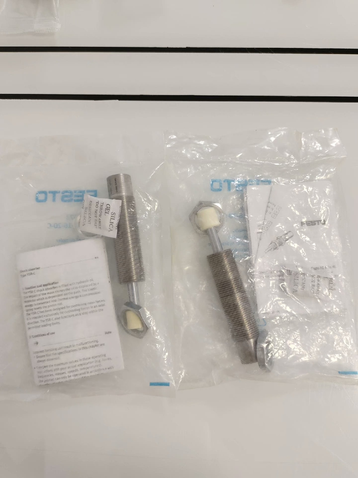 1P 34573 YSR-16-20-C FESTO NEW Accept counteroffer