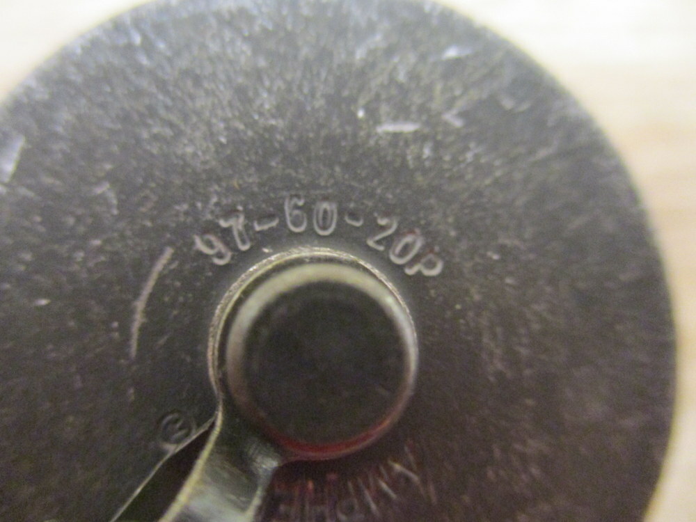 Amphenol 97-60-20P Connector Dust Cap 976020P