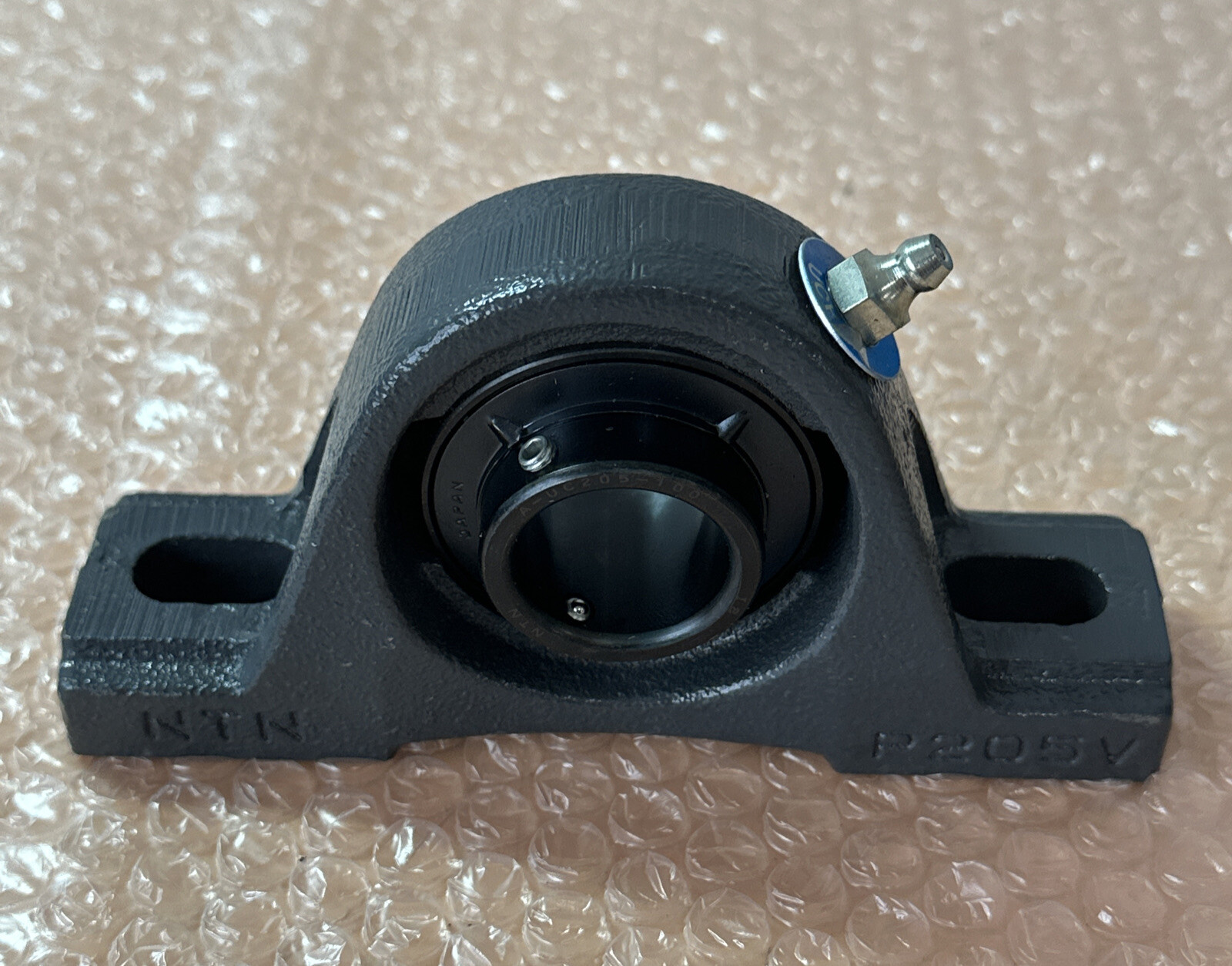 NEW IN BOX- NTN Bearing Units UCP-1 Pillow Block Bearing 1” Bore || FAST SHIPPED