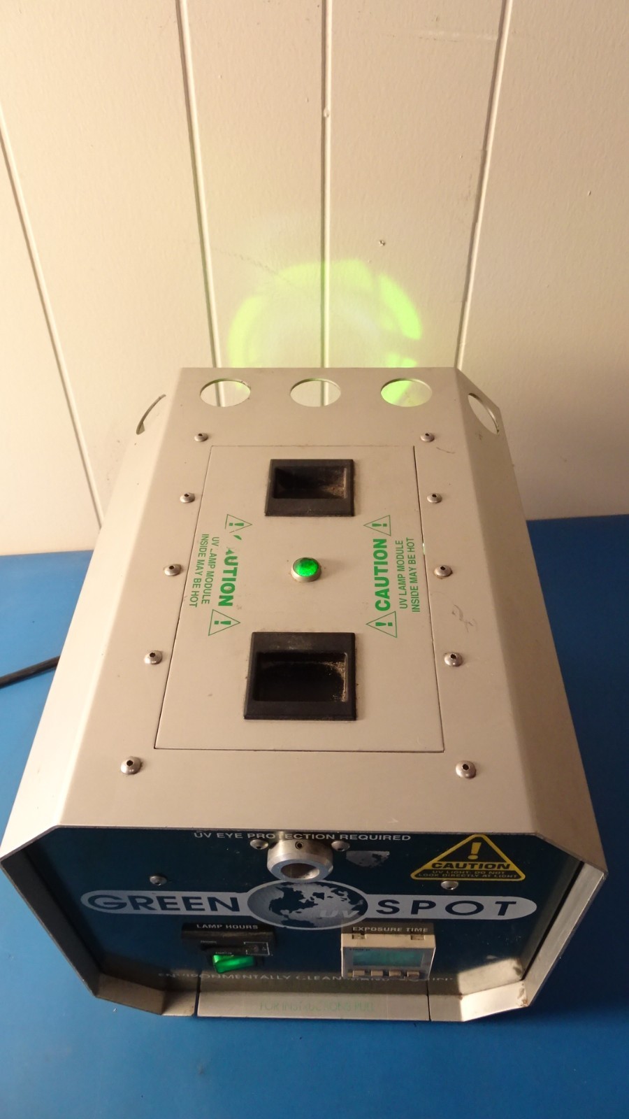 American Ultraviolet Green Spot UV Spot Curing System (AS IS)