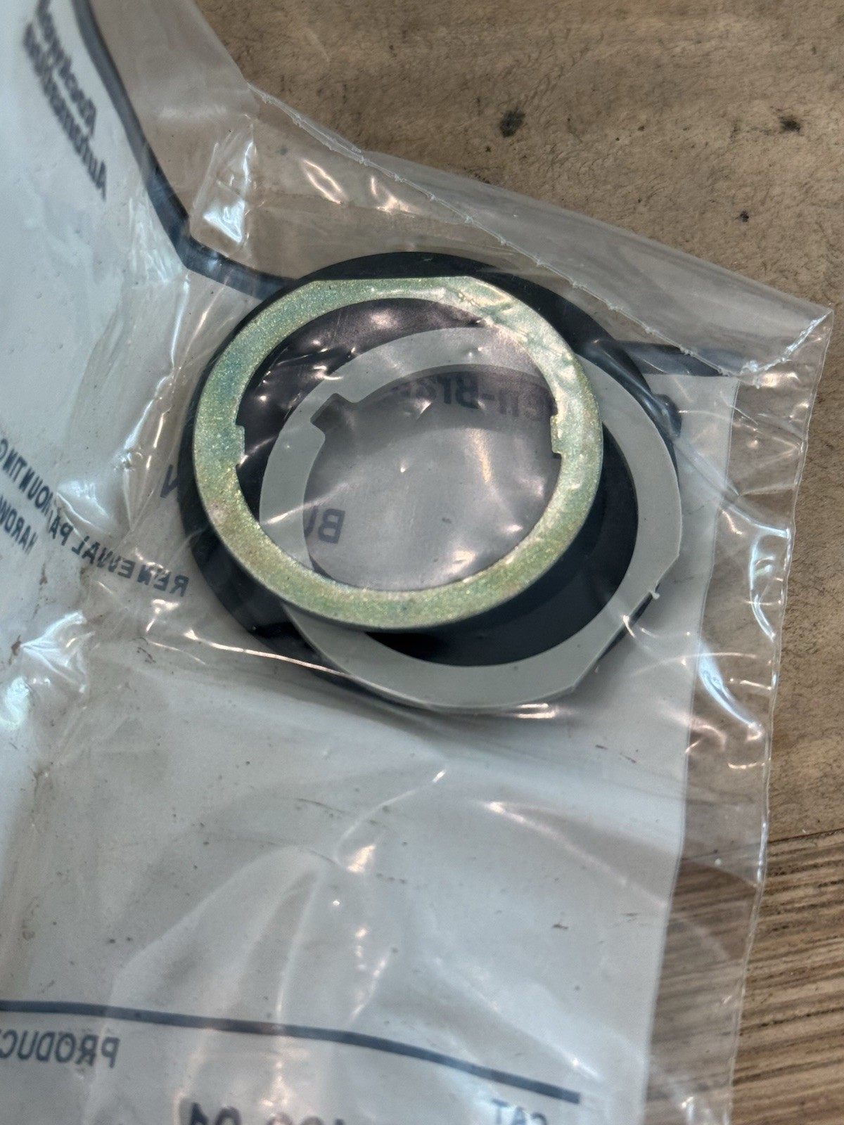 NEW ALLEN-BRADLEY 800T-H3109A SERIES T TYPE 4/13 Keyed Selector Switch W/ Mount