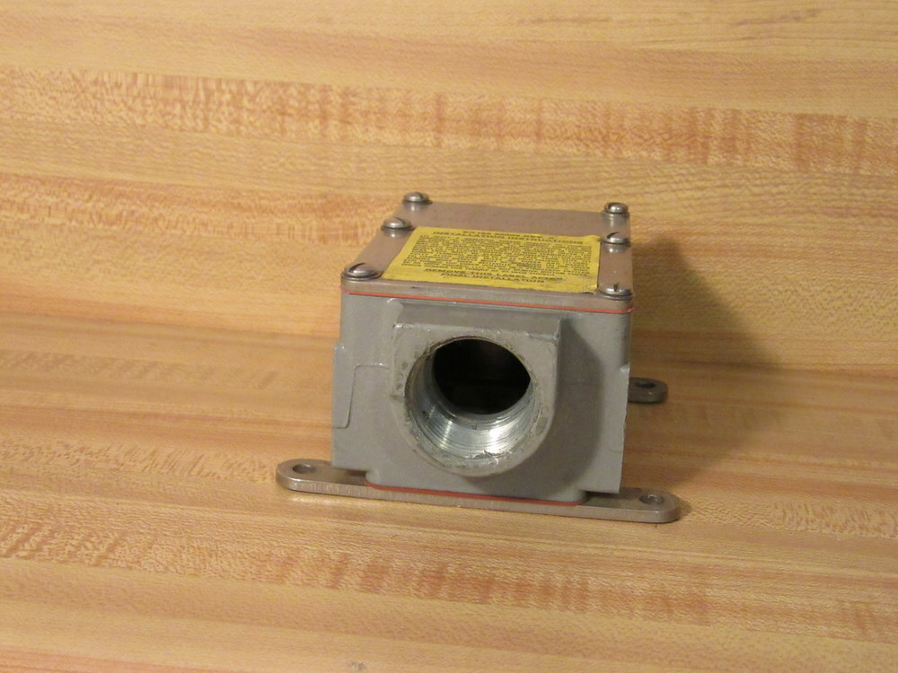 Danaher Controls EA170 25302 Limit Switch EA17025302 Rev A