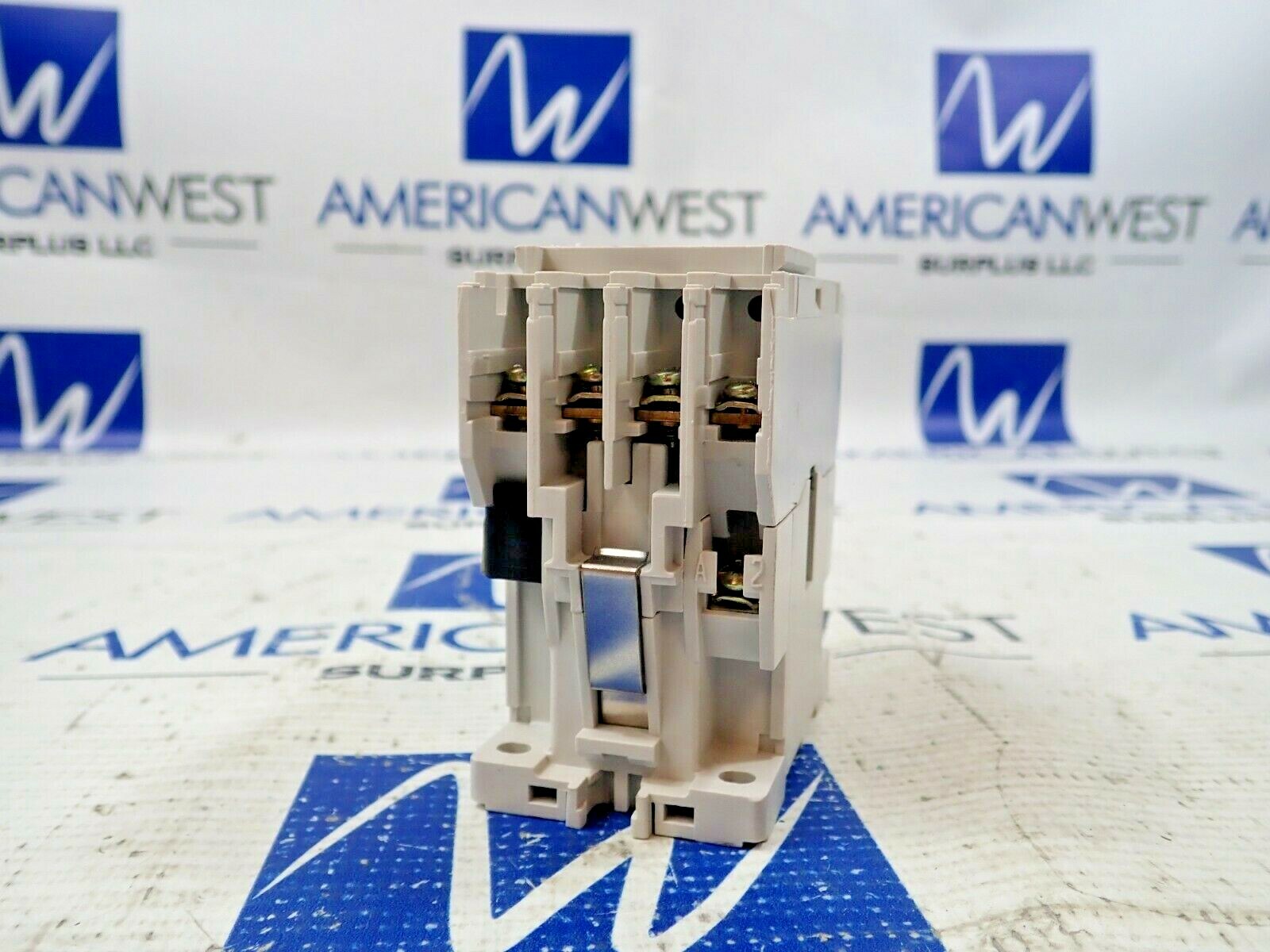 Cutler Hammer AE16CNS0 Contactor Series C1 110/120V coil