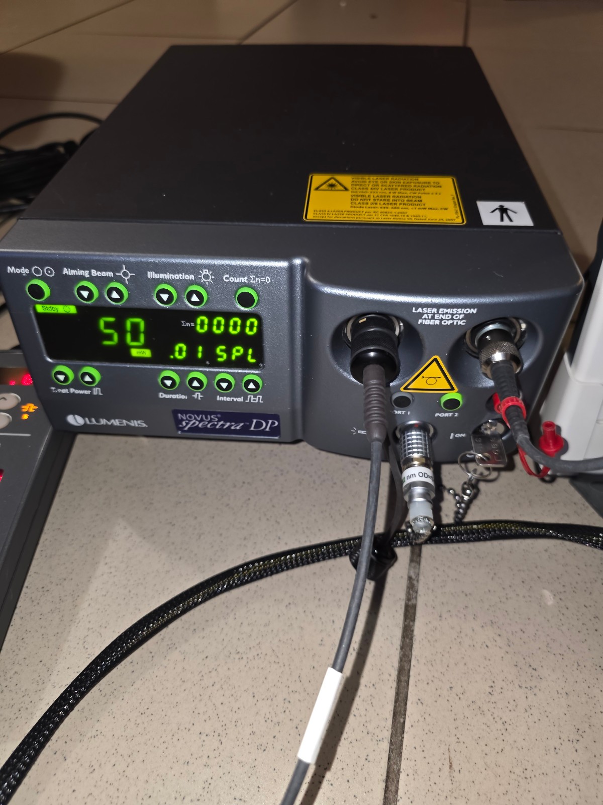 LUMENIS NOVUS SPECTRA DP LASER SYSTEM LIO and Zeiss attachments