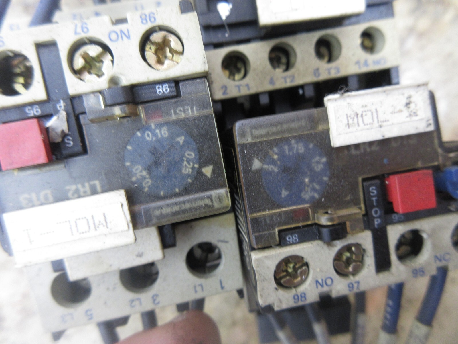 TELEMECANIQUE CONTACTOR LC1 D09 10 CR3 LR2 D13X6 LOT OF 2 PIECES