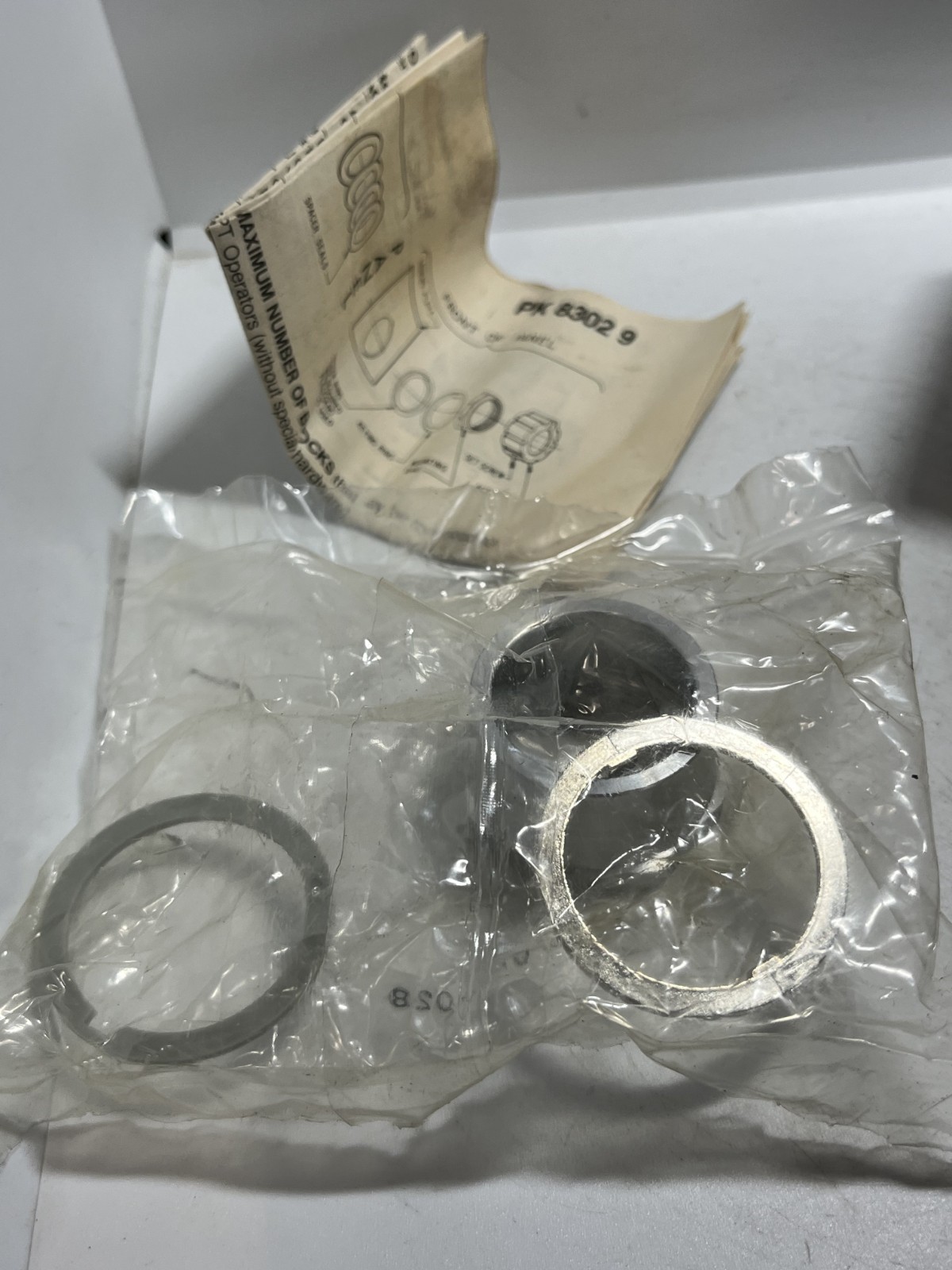 HONEYWELL PTKBC2242 MICRO SWITCH 2 POSITION KEY OPERATED NIB