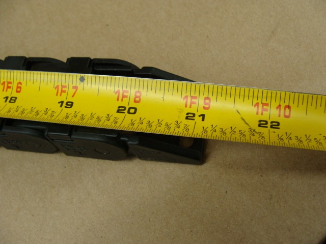 LOT OF 4 IGUS ENERGY CHAINS 15.2.38 21″L X 1-3/8″ X 7/8″ 15 LINKS