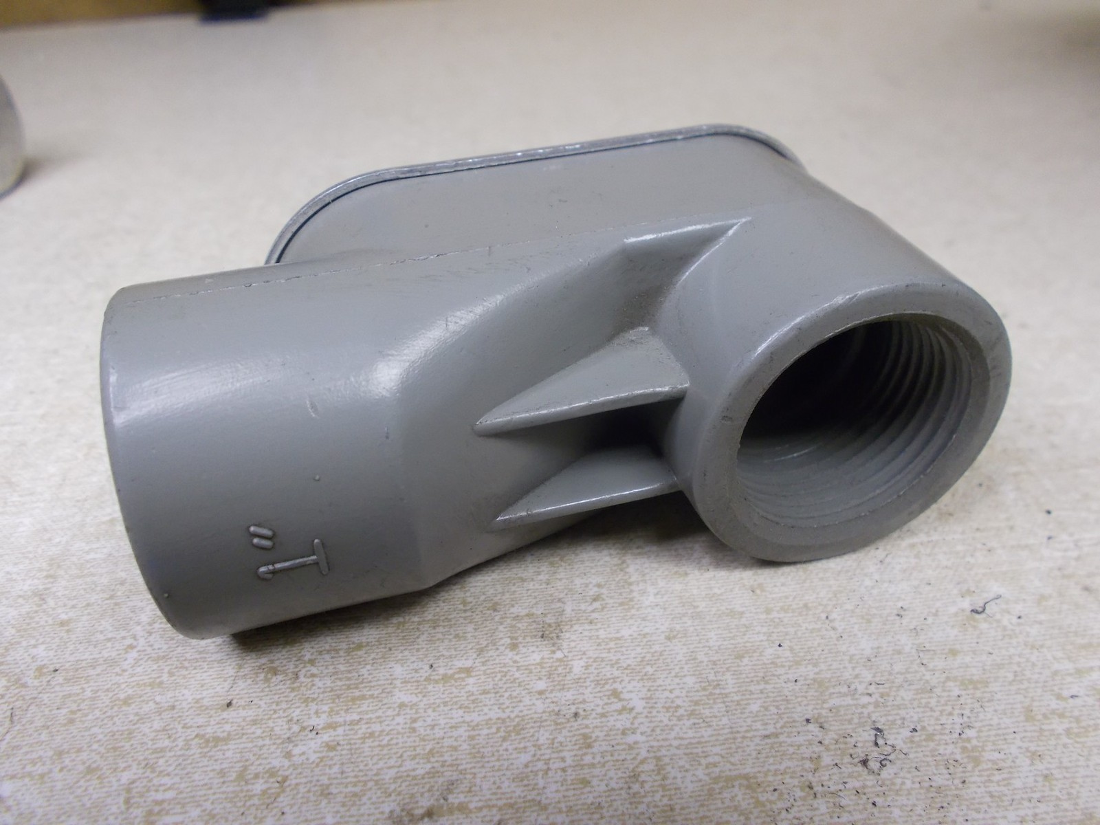 NEW Halex 1″ Conduit Body *FREE SHIPPING*