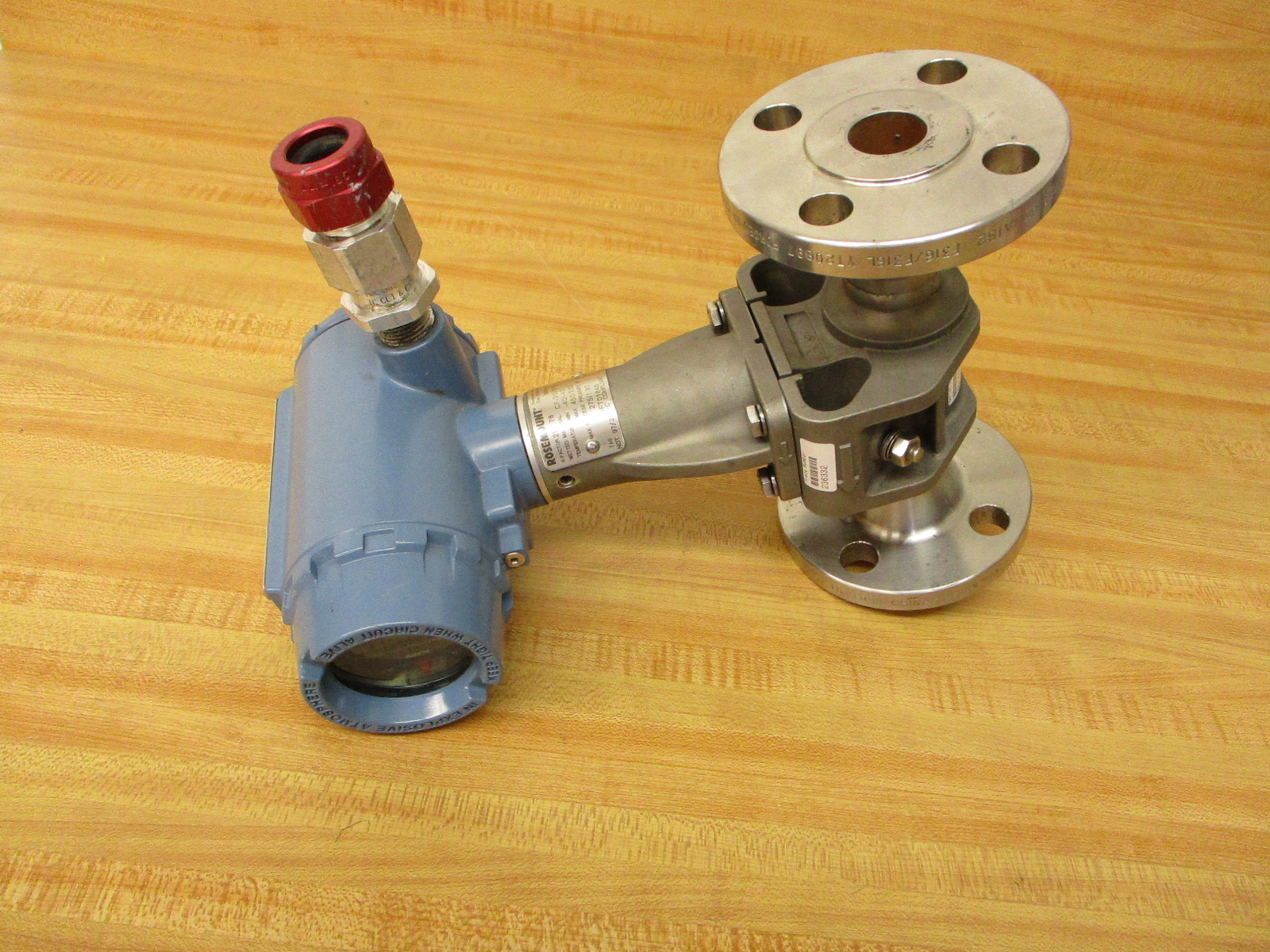 Rosemount 8800DF010SA1N1D1I5M5Q4 Vortex Flowmeter Series 8800