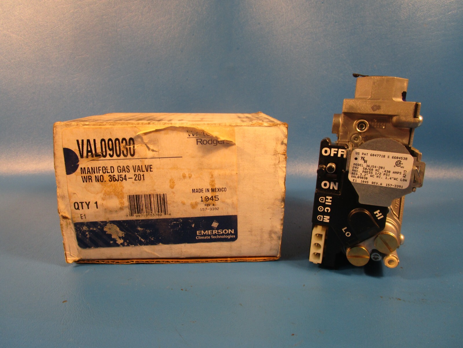 EMERSON VAL09030, Rodgers 36J54-201 Manifold Gas Valve, 1/2IN INLET, 1/2IN OUTLE