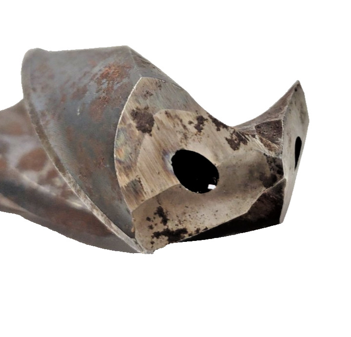 UNBRANDED MT#4 DRILL BIT COOLANT THROUGH 1-3/4″, 13-1/4″ LOC, 21-1/4″ OAL