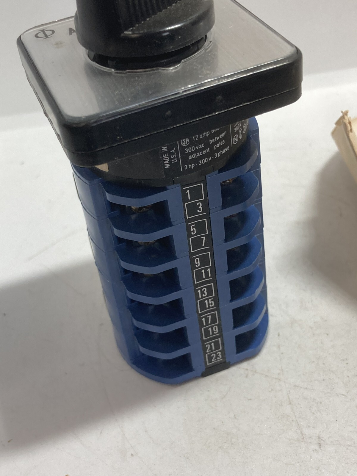 KRAUS & NAIMER C10-A370 ROTARY CAM SWITCH NNB