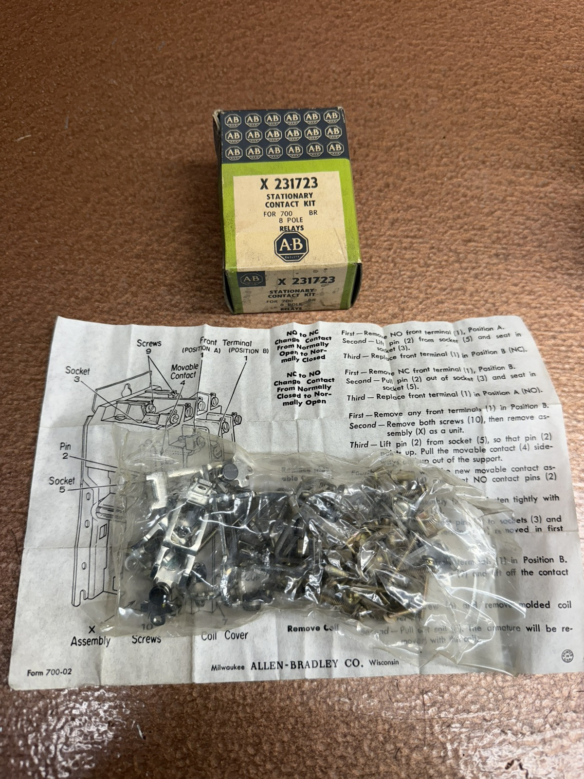 ALLEN-BRADLEY X-231723 STATIONARY CONTACT KIT / 8 POLE / NEW SURPLUS BUL. 700 BR