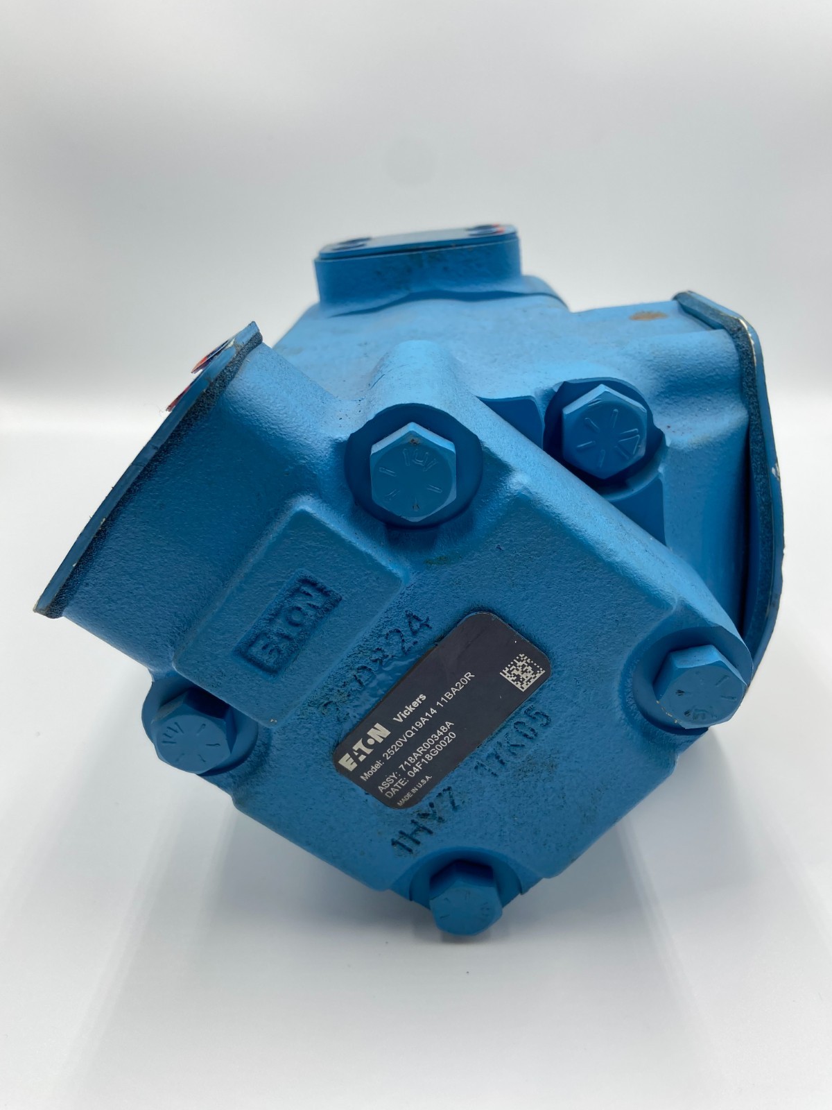 Eaton / Vickers – Vane Pump – 718AR00348A, 2520VQ19A14 11BA20R, Genuine – New