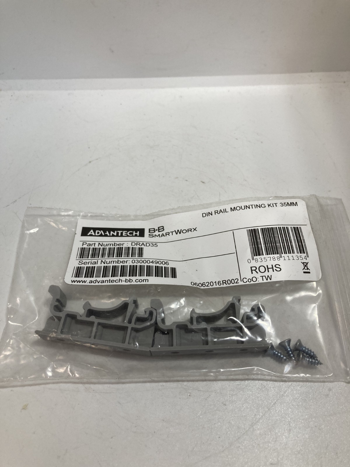 ADVANTECH DRAD35 DIN RAIL MOUNTING KIT 35MM NIB