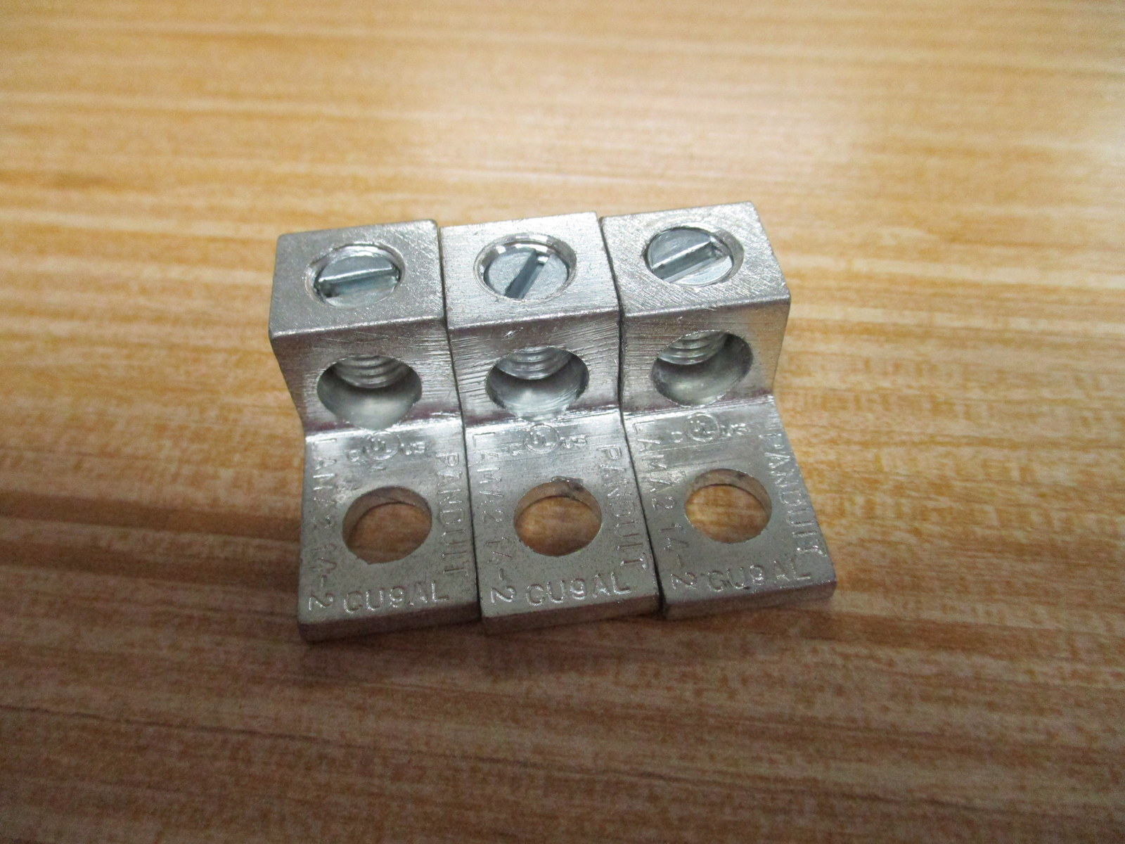 Panduit LAMA2-14-QY Mechanical Lug LAMA2 14-2 (Pack of 3)