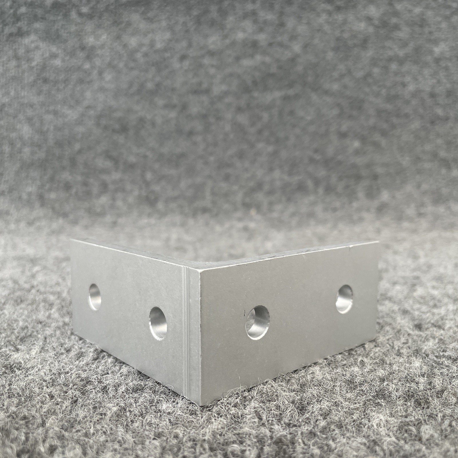 80/20 40-4301 4 Hole Inside Corner Bracket New Other