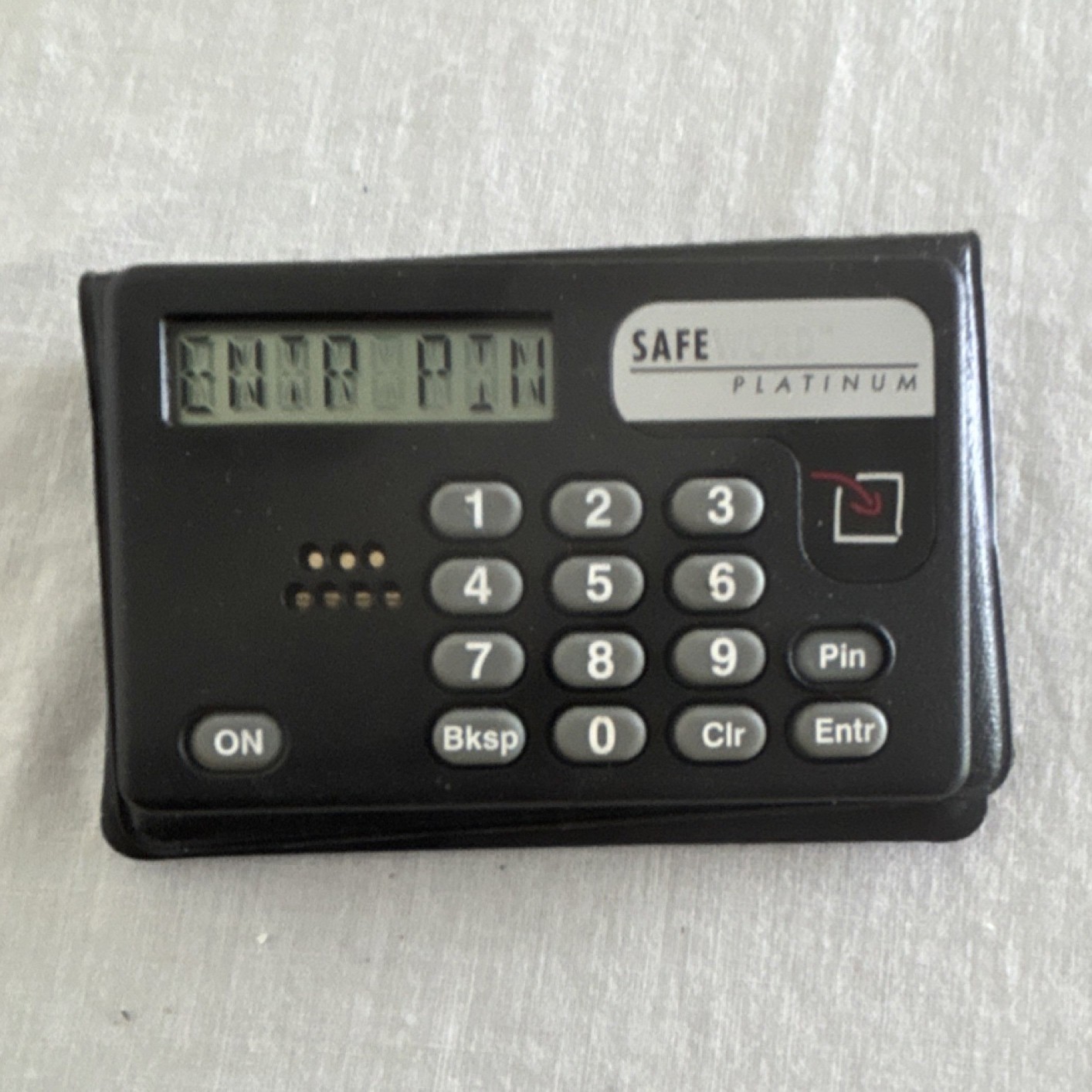Secure Computing Safe Platinum PIN Pad Entry Device Serial Number A496499