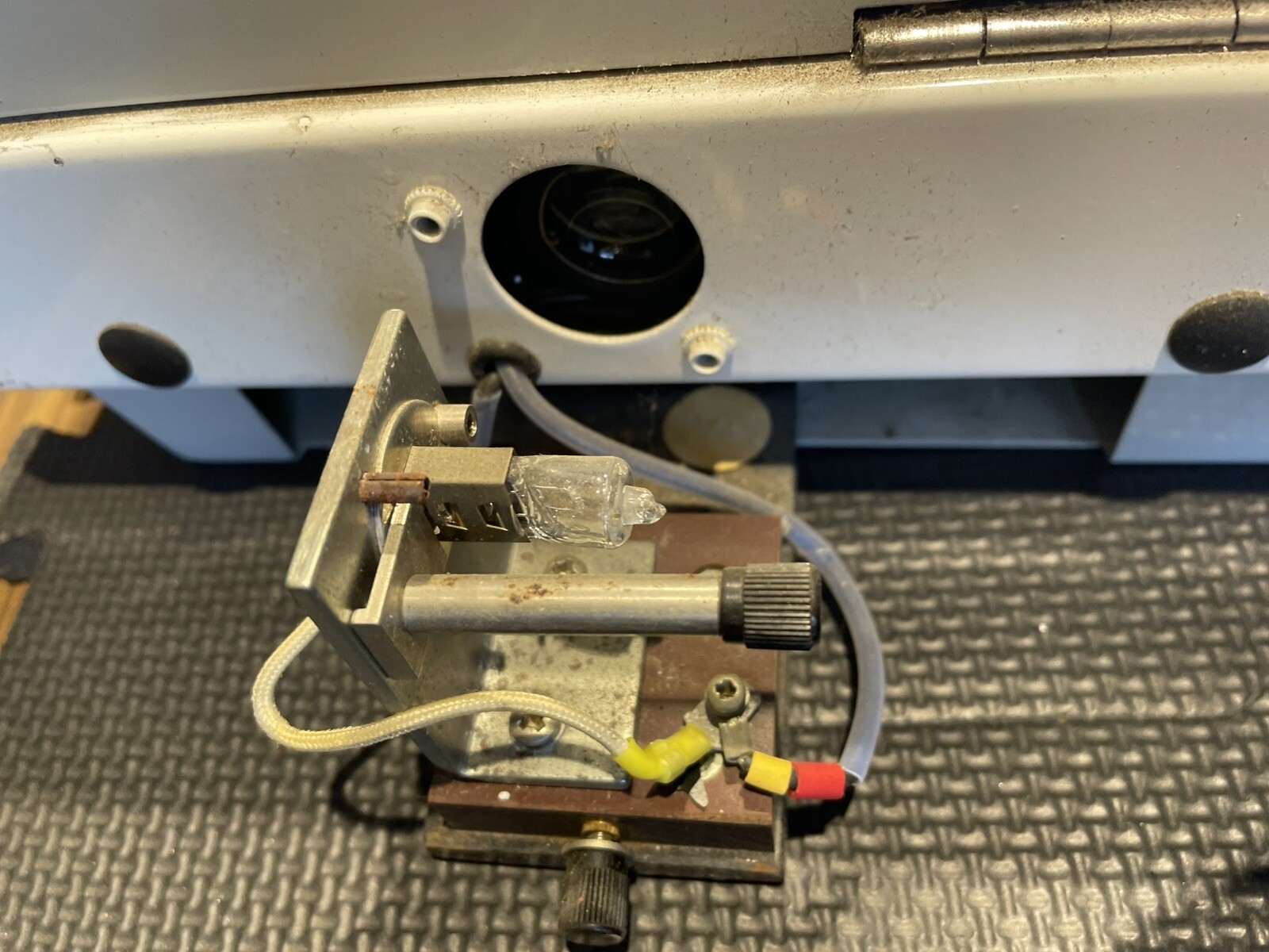 CE 2343 Grating Spectrophotometer – CECIL Instruments – Cambridge – A1