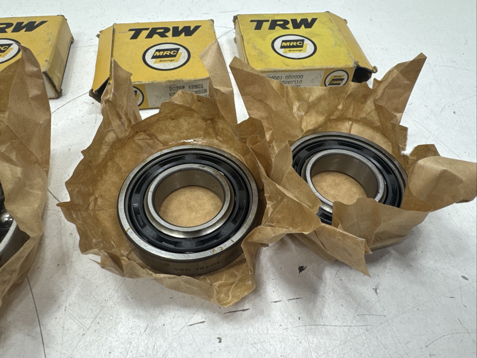 (QTY. 4) MRC BEARINGS 207SF ABEC1 BALL BEARINGS