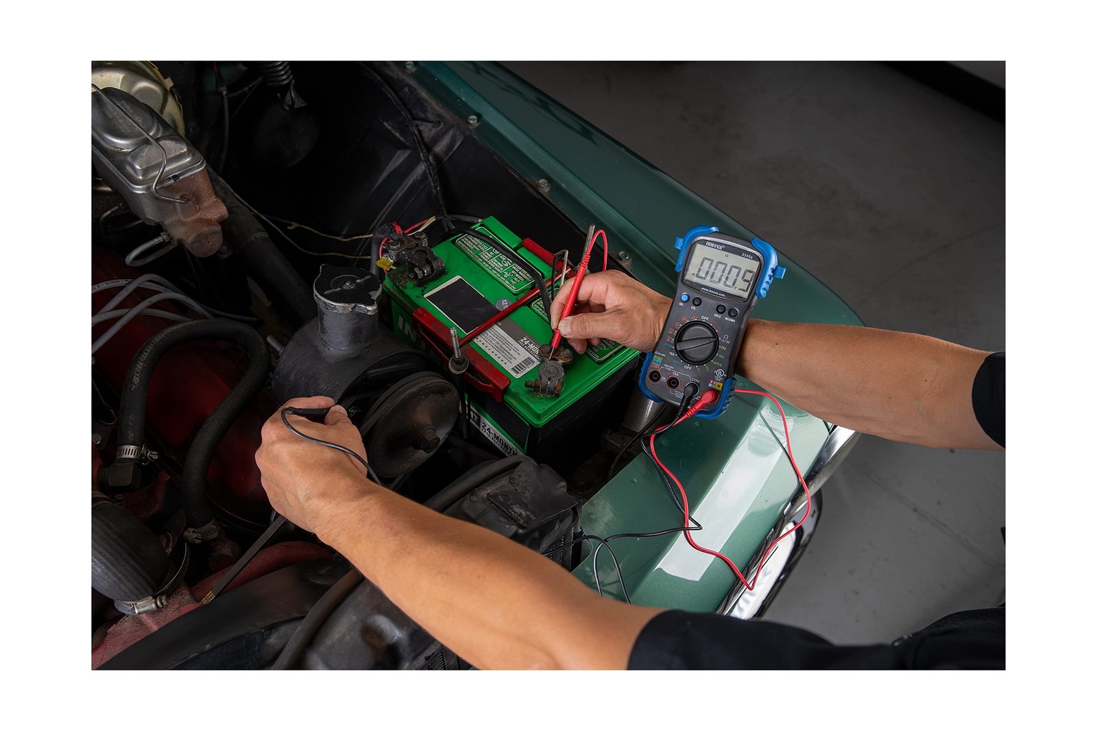 Innova 3340 Professional Automotive Digital Multimeter, Black
