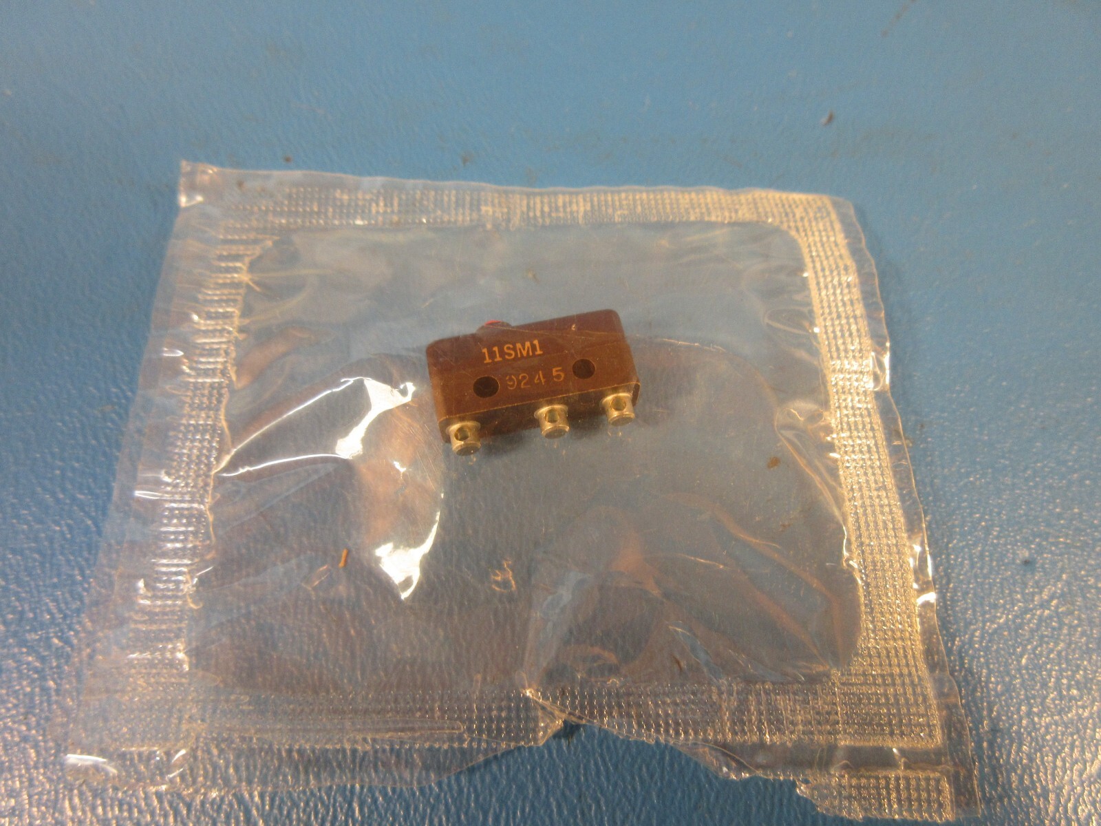 HONEYWELL 11SM1, Microswitch, Subminiature, Pin Plunger, SPDT, L4 5A 250 VAC