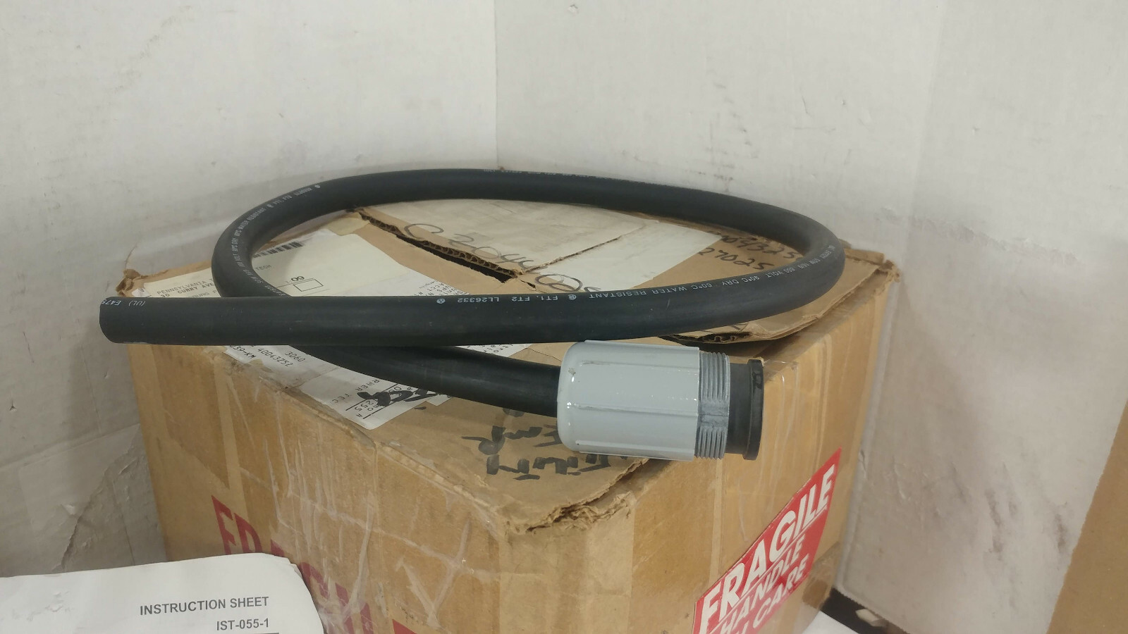 1 NEW QUALITROL 104-309-02 6″ LIQUID TEMPERATURE GAUGE & PROBE NIB *MAKE OFFER*