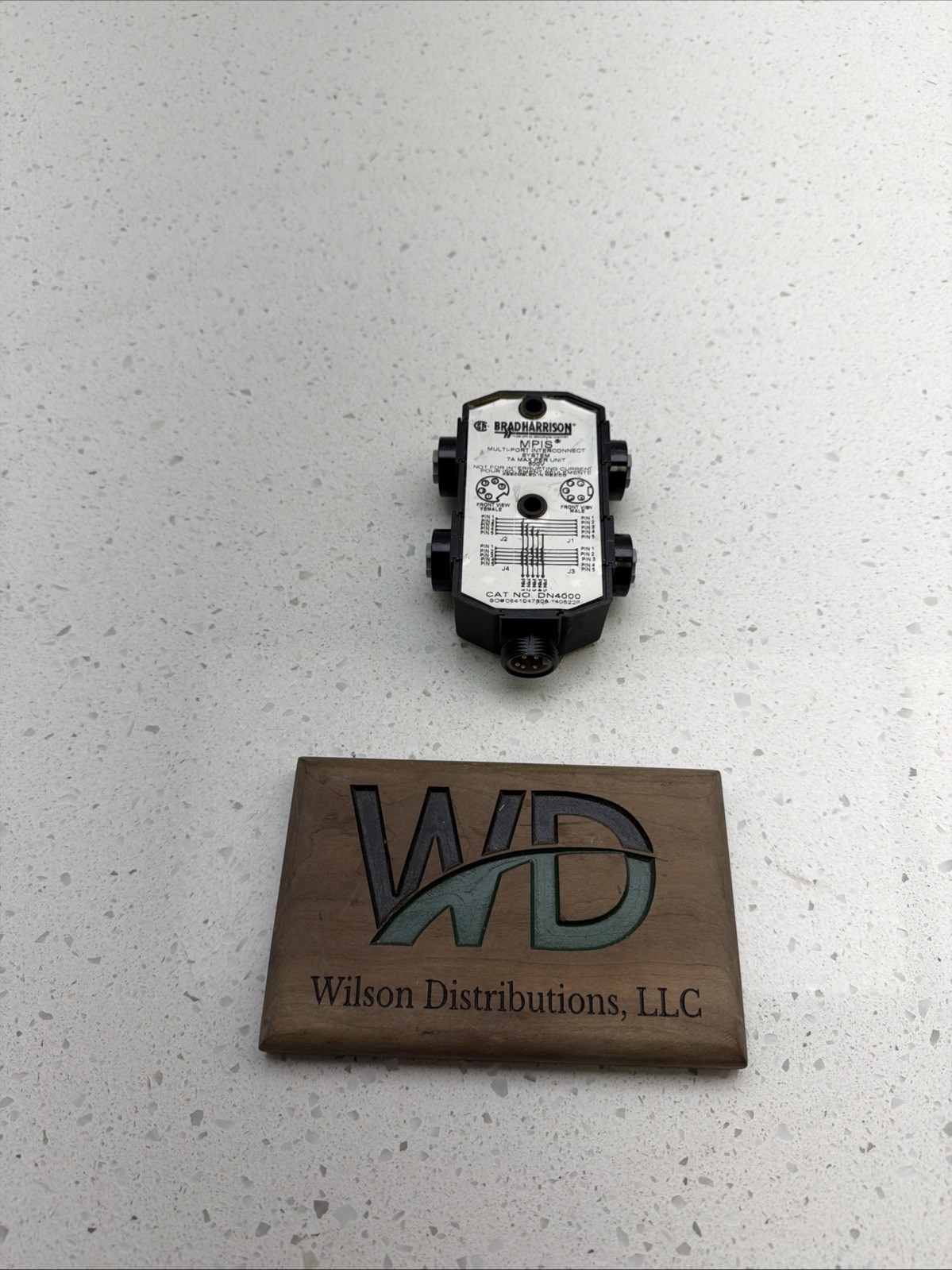 NEW Brad Connectivity DN4000 1300360005 7A Multi-Port Interconnect Juntion