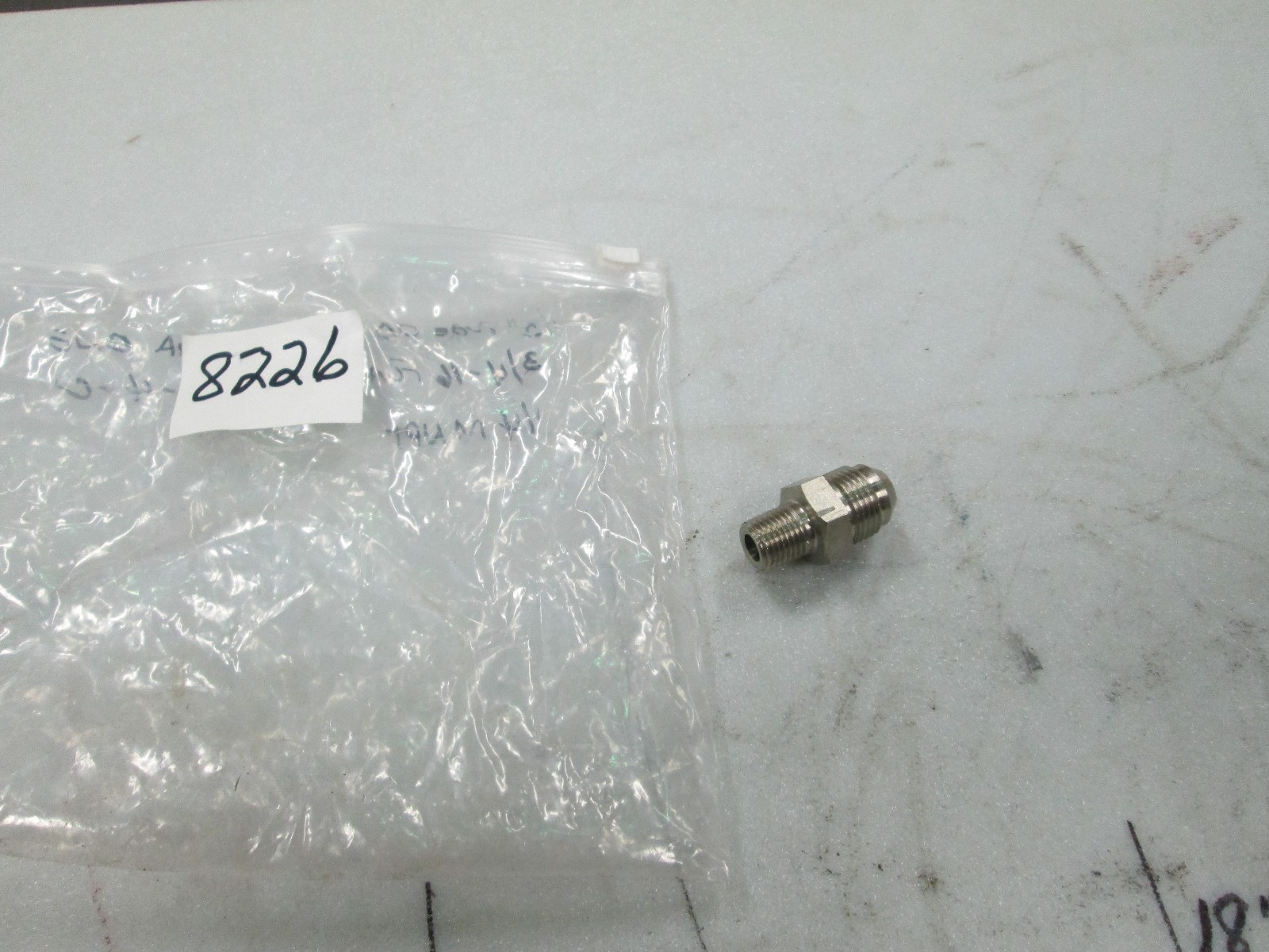 SSP Male Connector P/N J8-4C 1/2″ 37 Degree Male Flare X 1/4″ MNPT 316 S/S (NEW